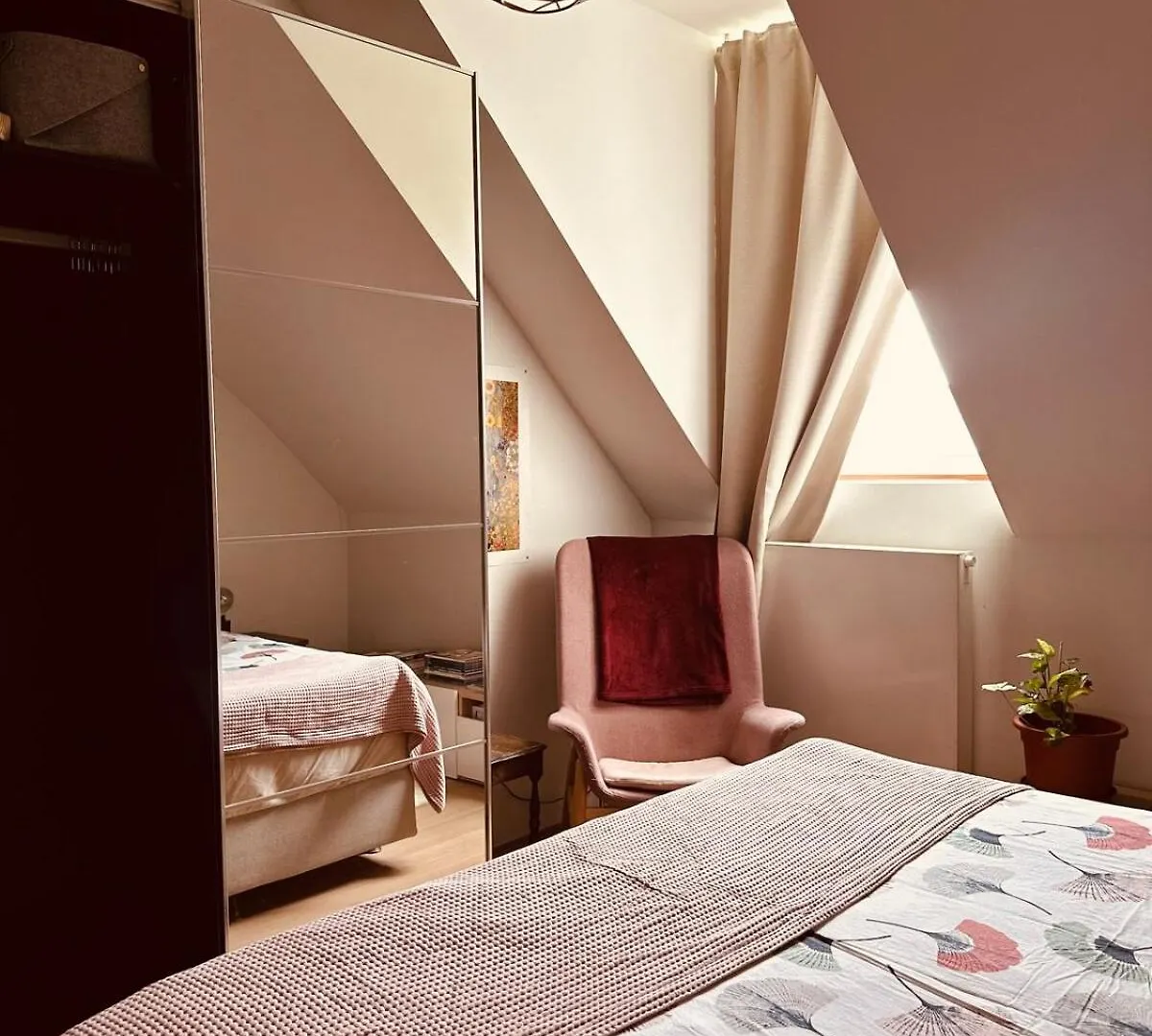 Luxurious Stay With Zen Atmosphere In Zurenborg أنتويرب منزل للإقامة